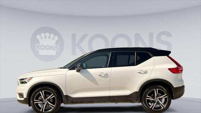 2021 Volvo XC40 T5 R-Design