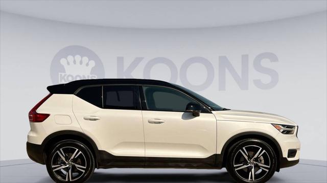 2021 Volvo XC40 T5 R-Design