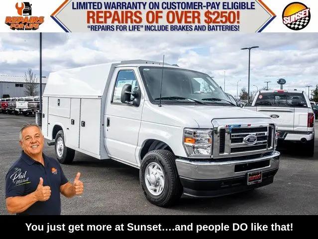 2025 Ford E-350 Cutaway E-Series Cutaway for sale in Sumner, WA
