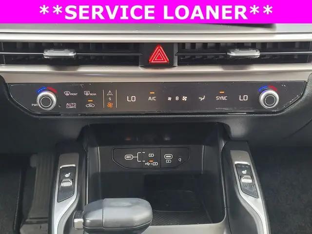 2024 Kia Sorento S