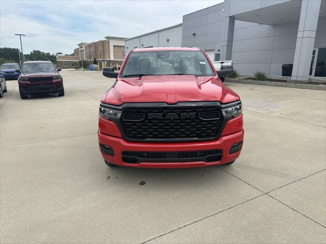 2025 RAM Ram 1500 RAM 1500 TRADESMAN QUAD CAB 4X4 64 BOX