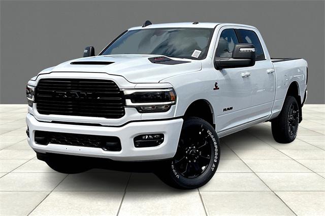 2024 RAM Ram 3500 RAM 3500 LARAMIE CREW CAB 4X4 64 BOX