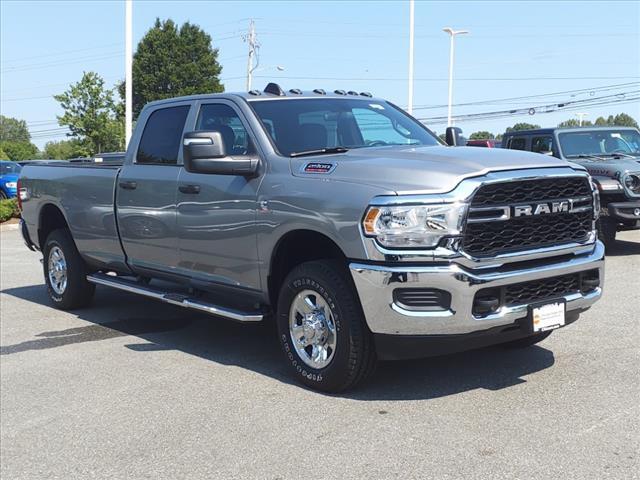 2024 RAM Ram 2500 RAM 2500 TRADESMAN CREW CAB 4X4 8 BOX