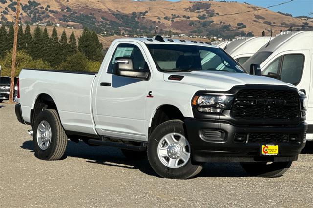 2024 RAM Ram 3500 RAM 3500 TRADESMAN REGULAR CAB 4X4 8 BOX