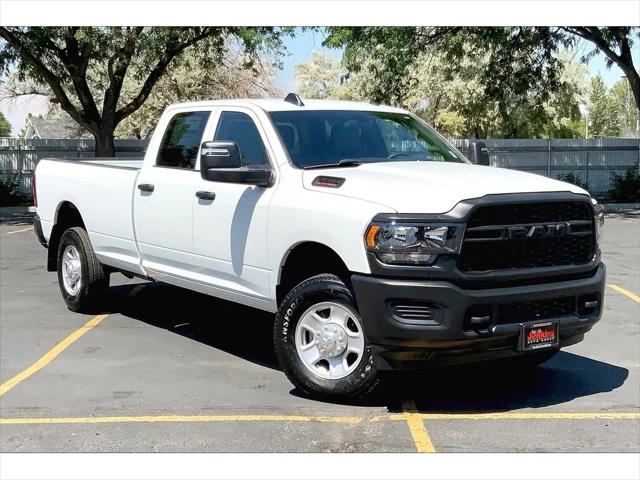 2024 RAM Ram 3500 RAM 3500 TRADESMAN CREW CAB 4X4 8 BOX