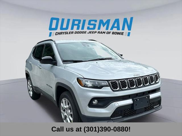 2024 Jeep Compass COMPASS LATITUDE LUX 4X4