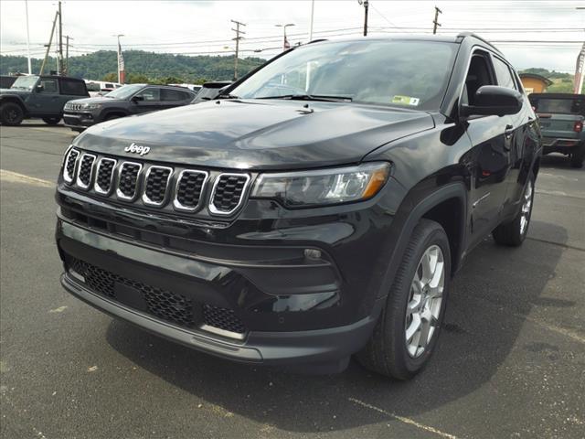 2024 Jeep Compass COMPASS LATITUDE LUX 4X4