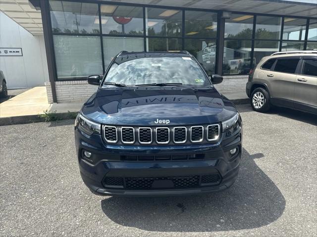 2024 Jeep Compass COMPASS LATITUDE 4X4