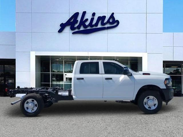 2024 RAM Ram 2500 RAM 2500 TRADESMAN CREW CAB 4X4 8 BOX