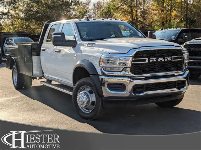 2024 RAM Ram 5500 Chassis Cab RAM 5500 TRADESMAN CHASSIS CREW CAB 4X4 84 CA