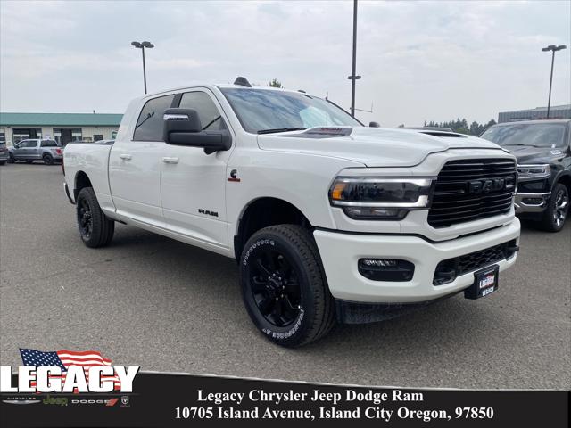 2024 RAM Ram 3500 RAM 3500 LARAMIE MEGA CAB 4X4 64 BOX