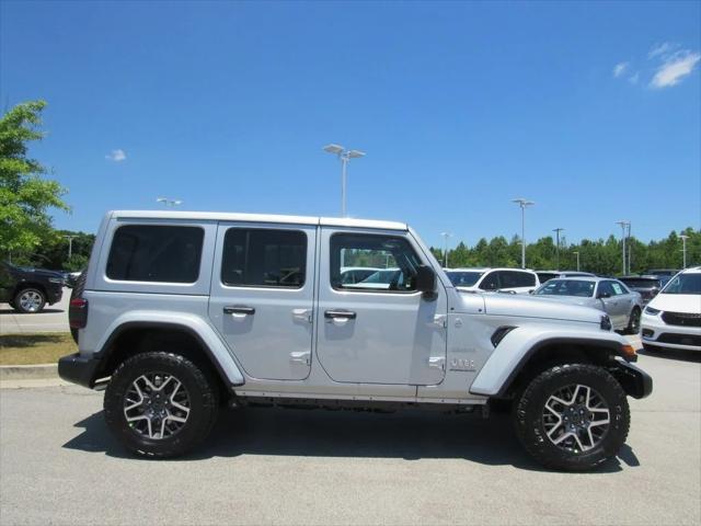 2024 Jeep Wrangler WRANGLER 4-DOOR SAHARA