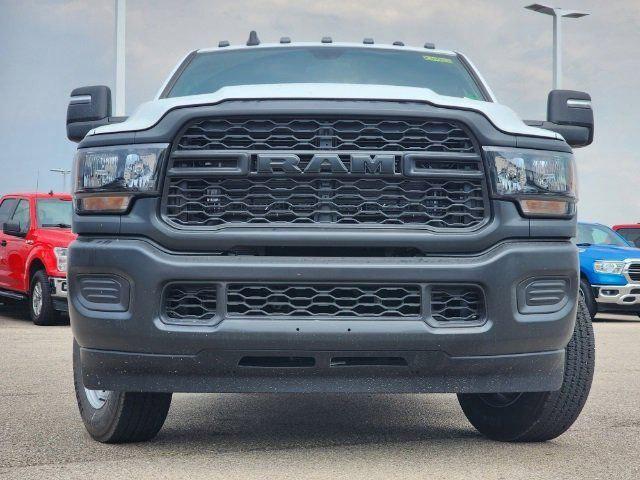 2024 RAM Ram 2500 RAM 2500 TRADESMAN REGULAR CAB 4X4 8 BOX