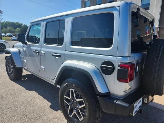 2024 Jeep Wrangler WRANGLER 4-DOOR SAHARA