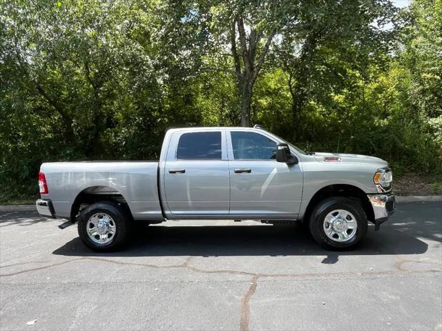 2024 RAM Ram 2500 RAM 2500 TRADESMAN CREW CAB 4X4 64 BOX