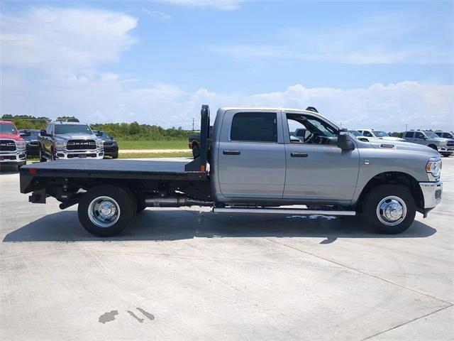 2024 RAM Ram 3500 Chassis Cab RAM 3500 TRADESMAN CREW CAB CHASSIS 4X4 60 CA