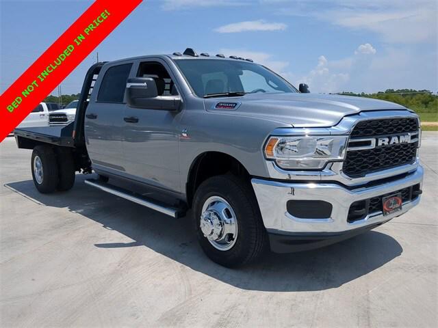 2024 RAM Ram 3500 Chassis Cab RAM 3500 TRADESMAN CREW CAB CHASSIS 4X4 60 CA