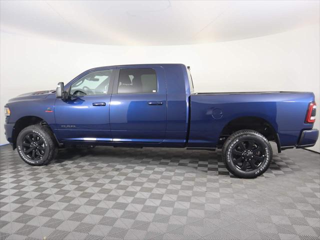 2024 RAM Ram 3500 RAM 3500 LARAMIE MEGA CAB 4X4 64 BOX