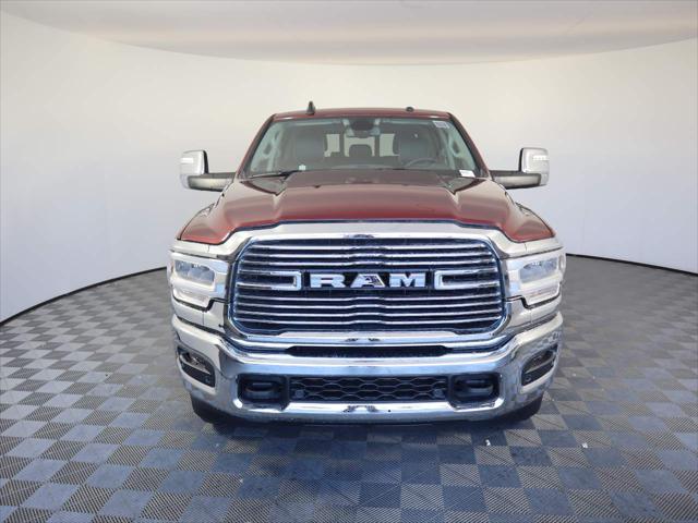 2024 RAM Ram 3500 RAM 3500 LARAMIE MEGA CAB 4X4 64 BOX