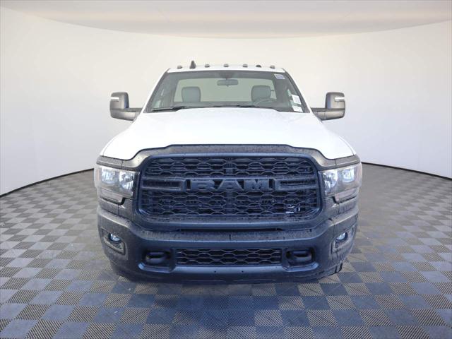 2024 RAM Ram 3500 Chassis Cab RAM 3500 TRADESMAN CHASSIS REGULAR CAB 4X2 84 CA