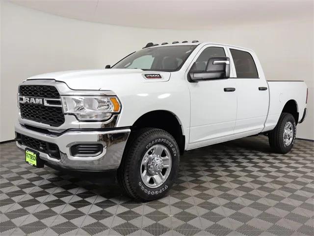 2024 RAM Ram 2500 RAM 2500 TRADESMAN CREW CAB 4X4 64 BOX