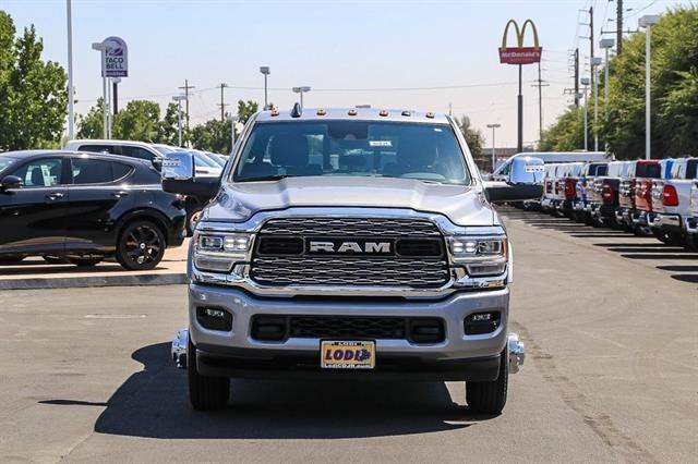 2024 RAM Ram 3500 RAM 3500 LIMITED CREW CAB 4X4 8 BOX