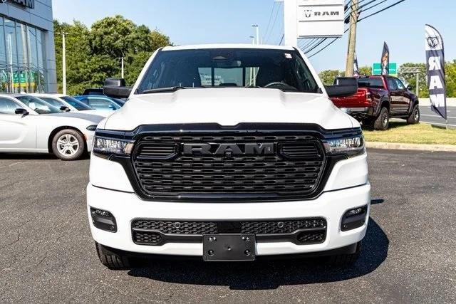 2025 RAM Ram 1500 RAM 1500 TRADESMAN CREW CAB 4X4 57 BOX