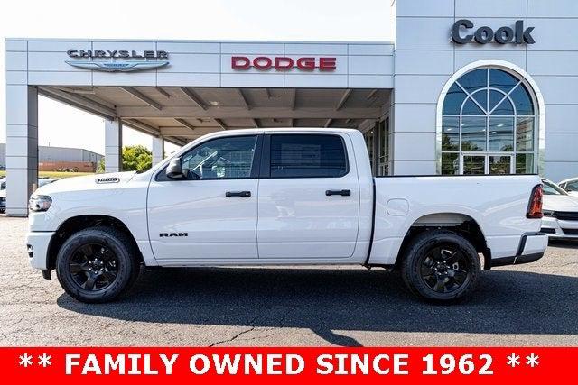 2025 RAM Ram 1500 RAM 1500 TRADESMAN CREW CAB 4X4 57 BOX