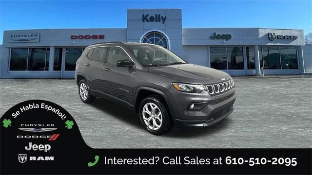 2024 Jeep Compass COMPASS LATITUDE 4X4