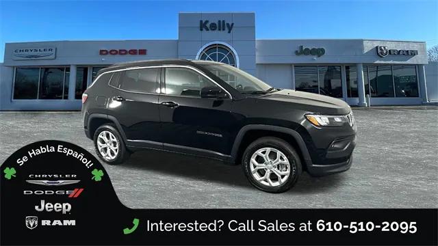 2024 Jeep Compass COMPASS LATITUDE 4X4