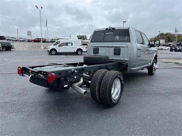 2024 RAM Ram 3500 Chassis Cab RAM 3500 LARAMIE CREW CAB CHASSIS 4X4 60 CA