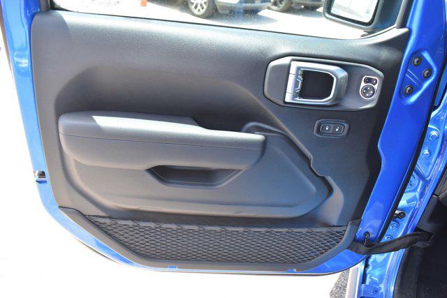 2024 Jeep Wrangler 4-Door Willys 4x4