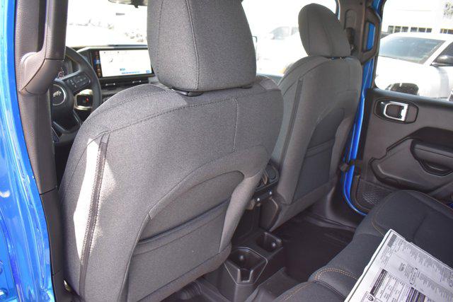2024 Jeep Wrangler 4-Door Willys 4x4