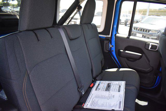 2024 Jeep Wrangler 4-Door Willys 4x4