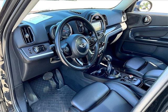 2017 MINI Countryman Cooper S