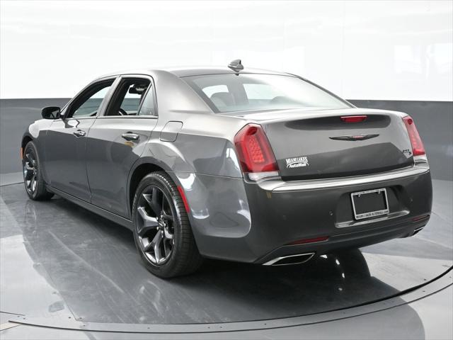 2021 Chrysler 300 300S