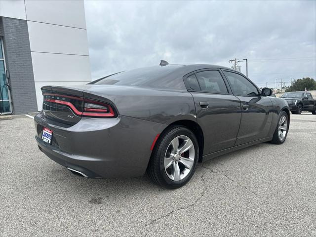 2016 Dodge Charger SXT