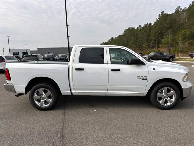 2023 RAM Ram 1500 Classic RAM 1500 CLASSIC TRADESMAN CREW CAB 4X4 57 BOX