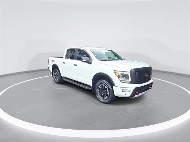 2021 Nissan TITAN Crew Cab PRO-4X 4x4