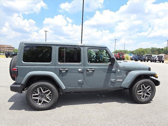 2024 Jeep Wrangler WRANGLER 4-DOOR SAHARA