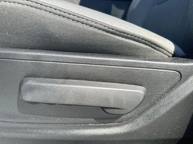 2021 Ram 1500 Big Horn Crew Cab 4x4 5'7" Box
