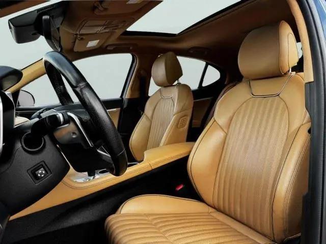 2022 Genesis G70 2.0T AWD