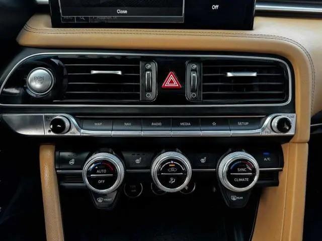 2022 Genesis G70 2.0T AWD