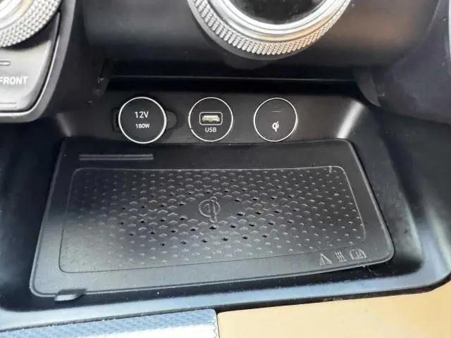 2022 Genesis G70 2.0T AWD