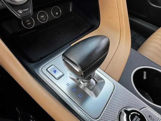 2022 Genesis G70 2.0T AWD