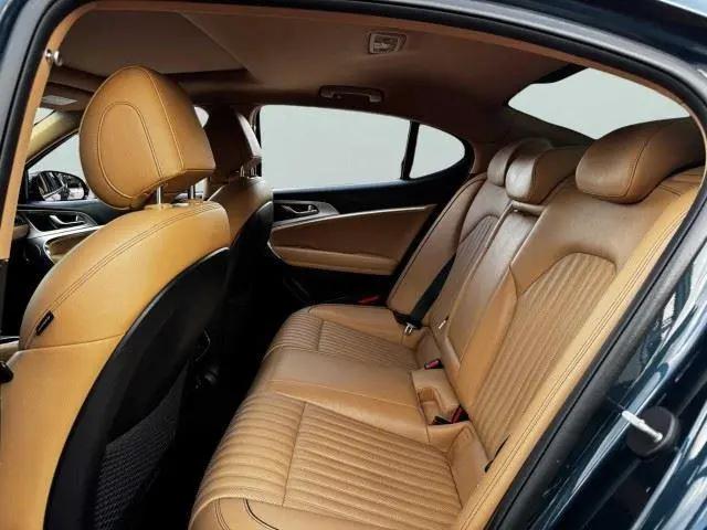 2022 Genesis G70 2.0T AWD