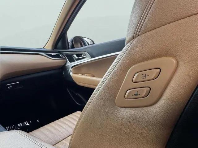 2022 Genesis G70 2.0T AWD