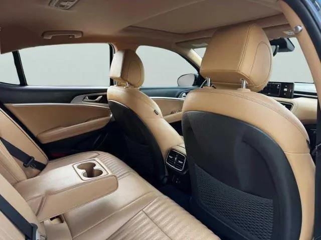 2022 Genesis G70 2.0T AWD