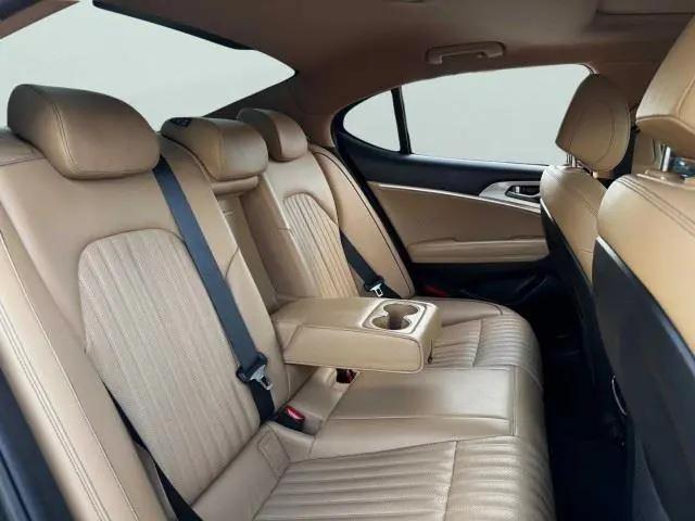 2022 Genesis G70 2.0T AWD