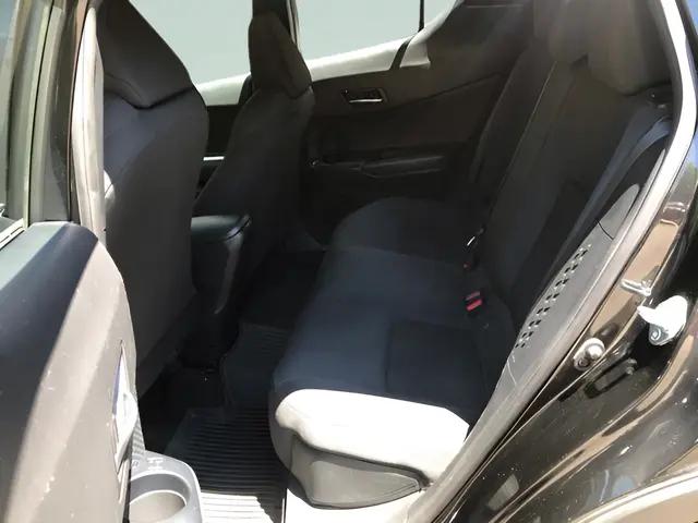 2021 Toyota C-HR LE